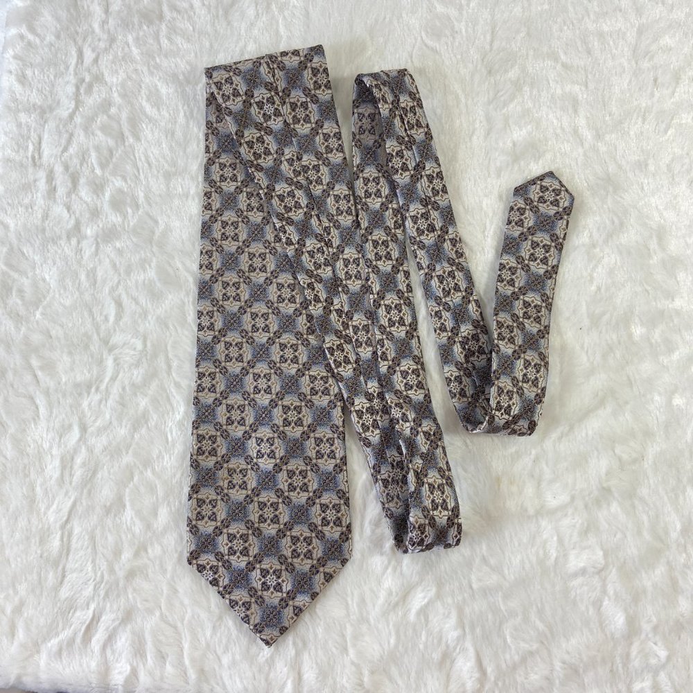 Vintage Courage Hand sewn Silk Mens Tie Geometric Texture